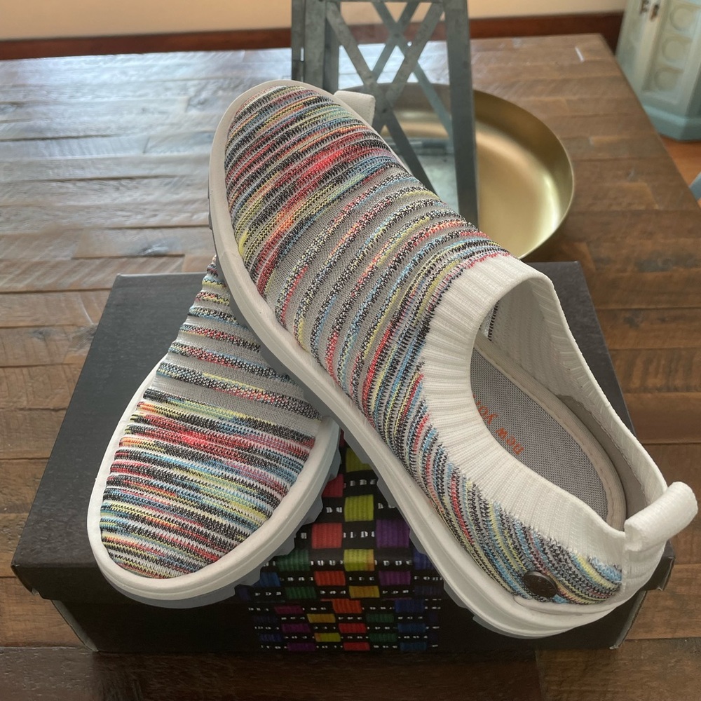 Colorful Slip-On Bernie mev brand new in box
